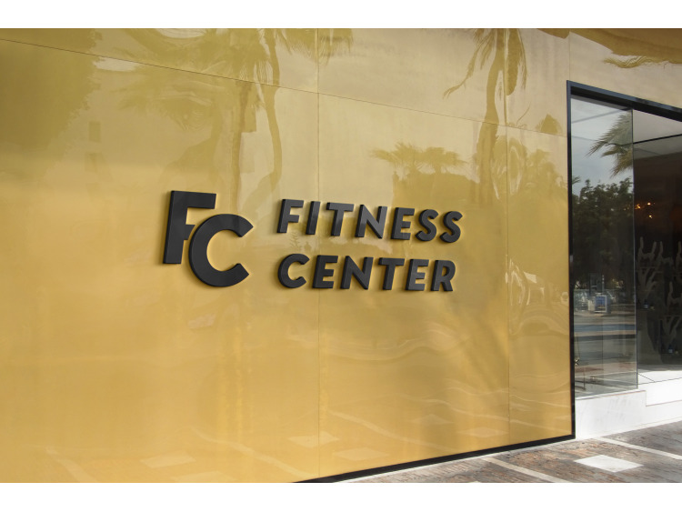 Adh&eacute;sif ext&eacute;rieur